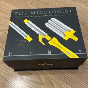 Dry Bar Mixologist Set… new and never used